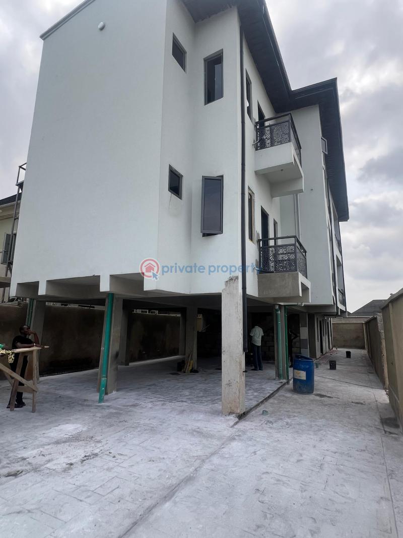 2 bedroom Duplex For Sale Magodo Gra Phrase 1 Magodo Kosofe/Ikosi Lagos - 10