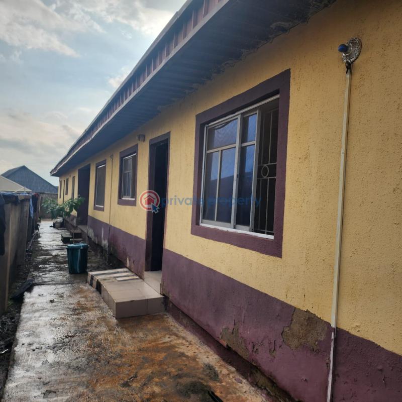 2 bedroom Block Of Flats For Sale Ajara Estate, Olorunda Akobo Ibadan Oyo - 8