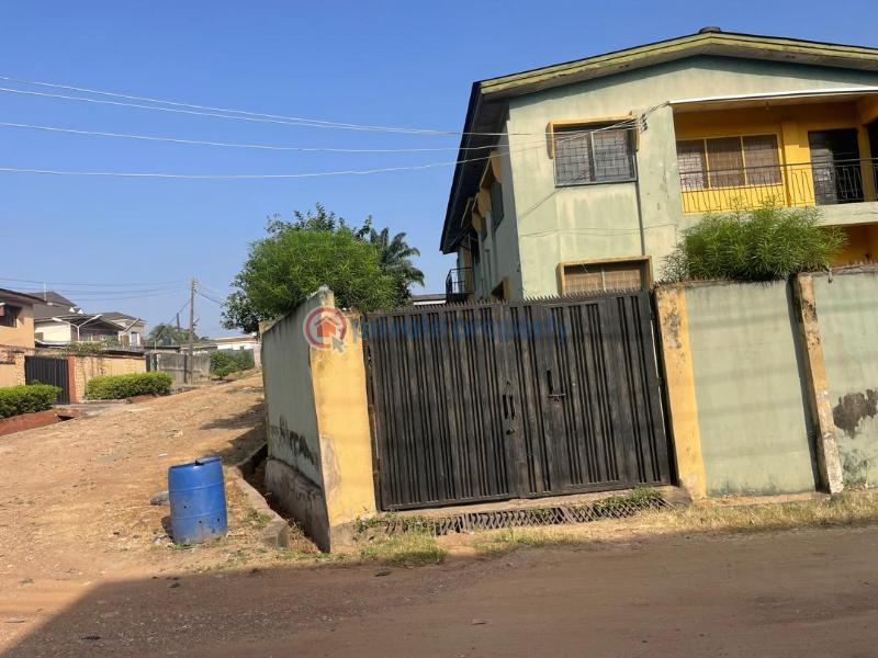 4 unit of 3 bedroom with 2 bedroom duplex - 3 3 bedroom Block Of Flats For Sale Ibadan Oyo - 3