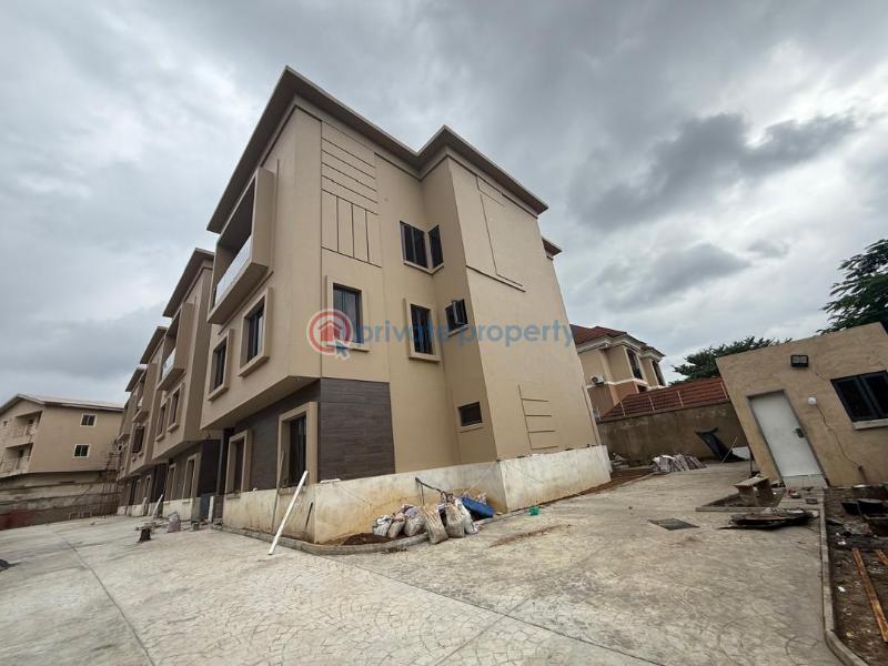 5 bedroom Semi detached Duplex For Sale Jabi Abuja Phase 2  - 0