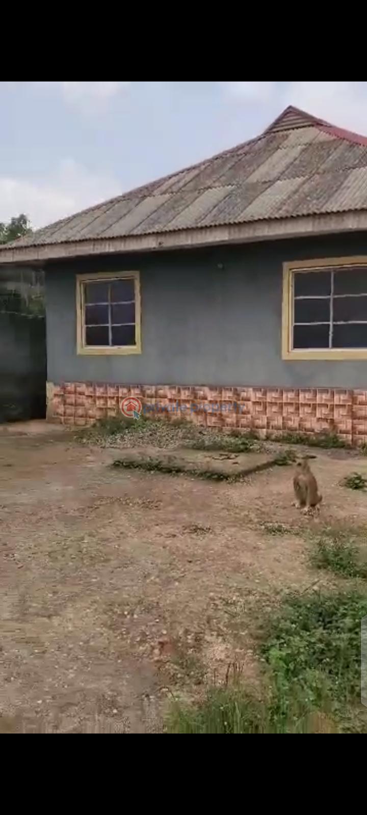 Bungalow For Sale Phoenix Teachers Estate, Ogijo, Ikorodu. Ikorodu Lagos - 1