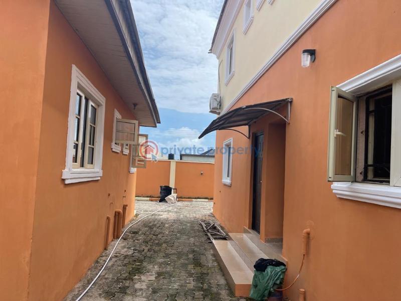3 bedroom Maisonette For Sale Getu Awoyaya Ajah Lagos - 14