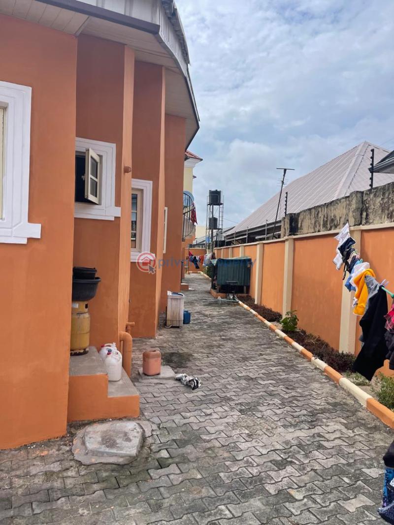 3 bedroom Maisonette For Sale Getu Awoyaya Ajah Lagos - 12