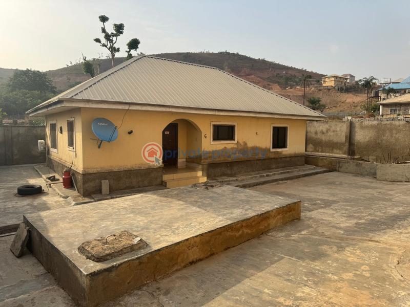 3 bedroom Semi detached Bungalow For Sale Karu Abuja Phase 4  - 6