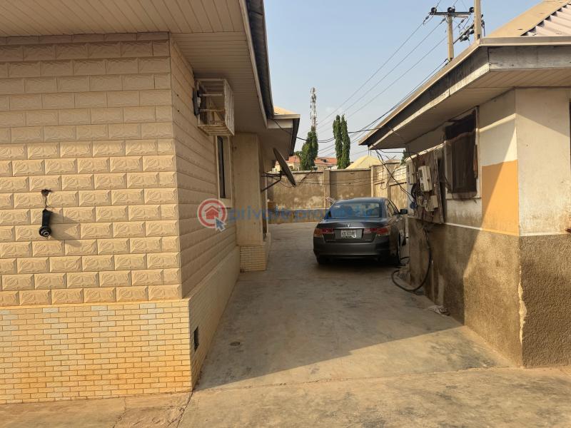 3 bedroom Semi detached Bungalow For Sale Karu Abuja Phase 4  - 14