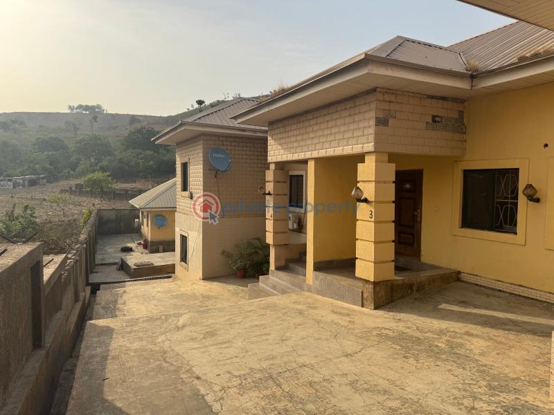 3 bedroom Semi detached Bungalow For Sale Karu Abuja Phase 4  - 10