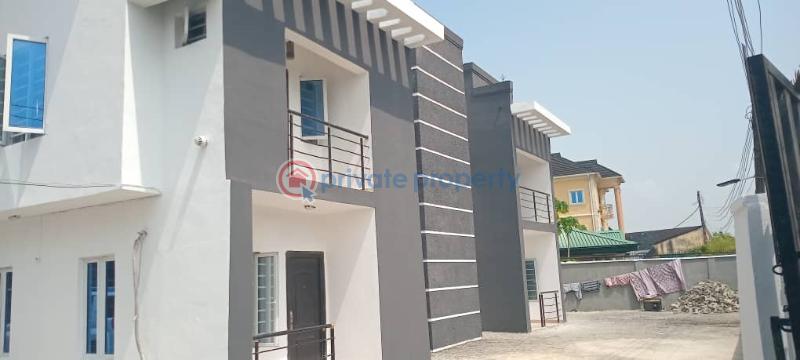 4 units of 2-bed apartments with 4 units of self-contained in an estate at ajah - 7 Mini Flat For Sale Badore Ajah Lagos - 7