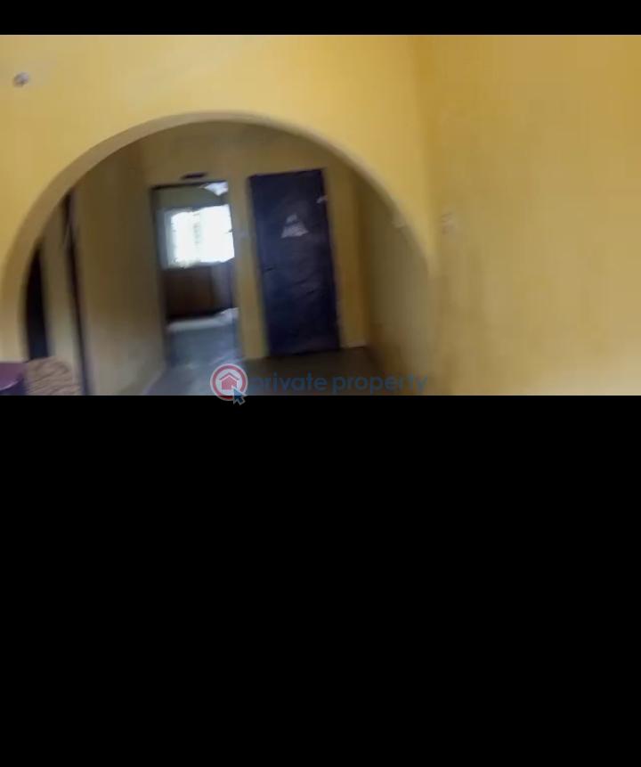 2 bedroom Block Of Flats For Rent Banjoko Street, Igbogbo Igbogbo Ikorodu Lagos - 2