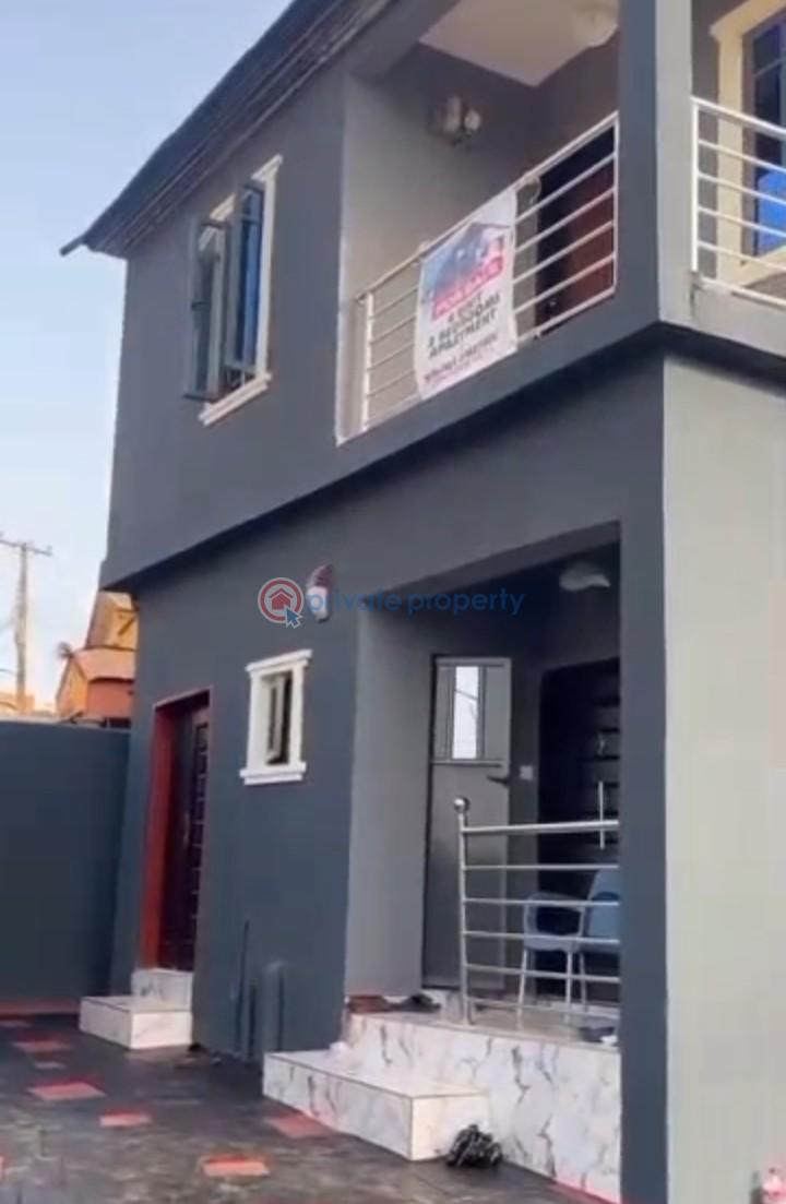 8 bedroom Flat & Apartment For Sale Ikorodu Lagos - 3