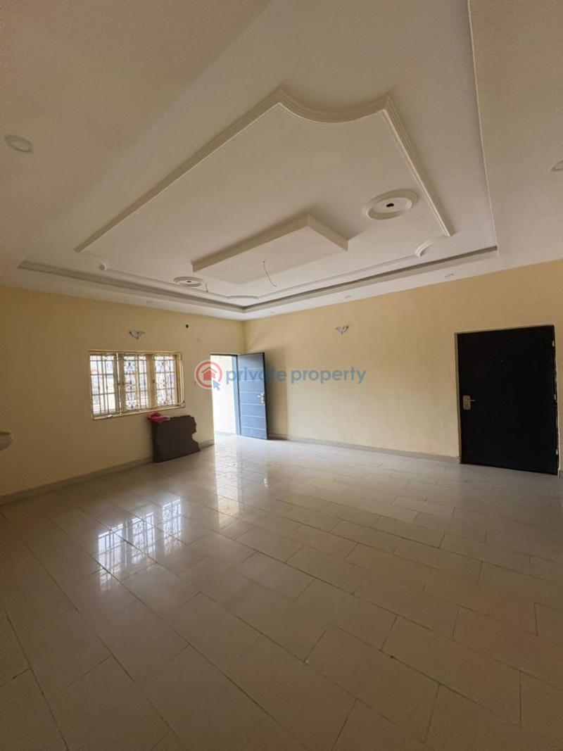 3 bedroom Block Of Flats For Sale Mabuchi Abuja Phase 2  - 4