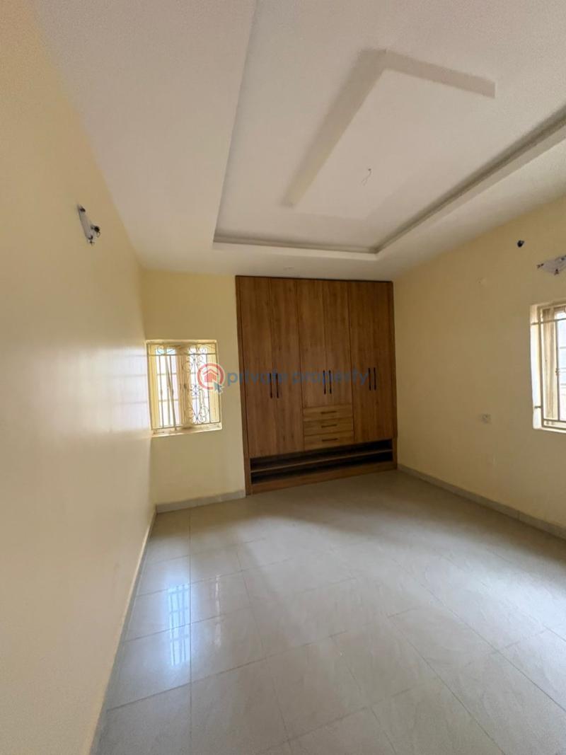 3 bedroom Block Of Flats For Sale Mabuchi Abuja Phase 2  - 9