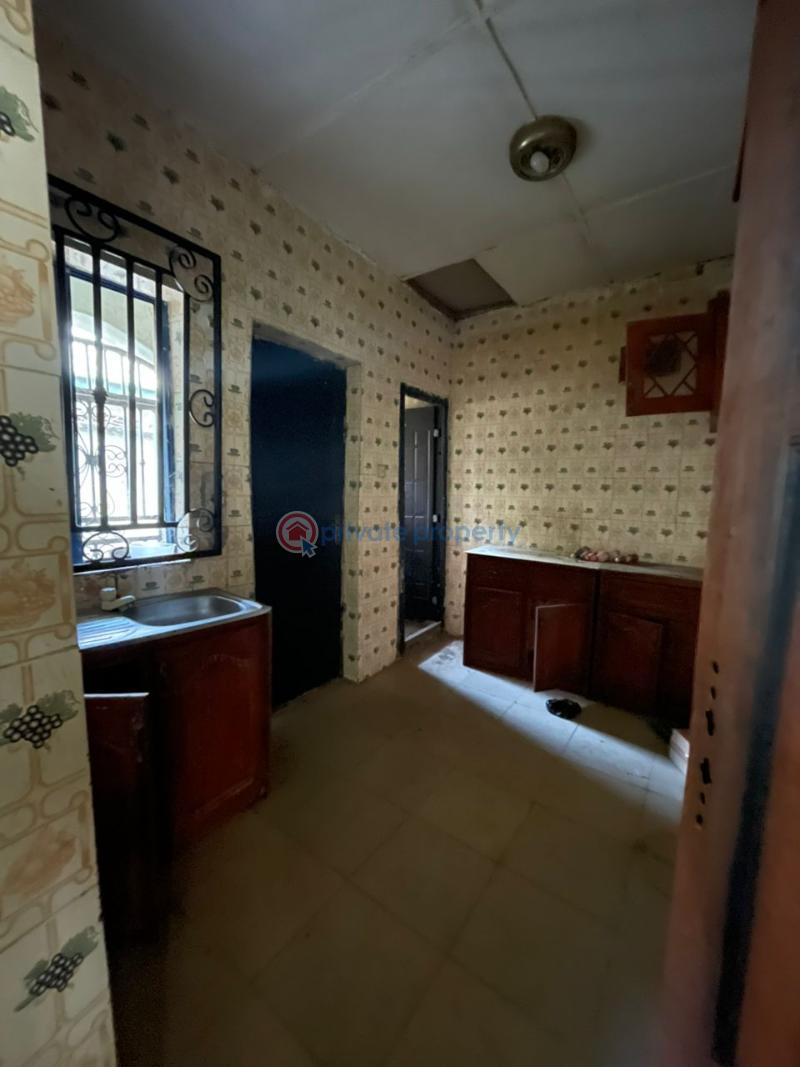 3 bedroom Bungalow For Sale Idiorogbo, Akobo Ibadan Oyo - 7