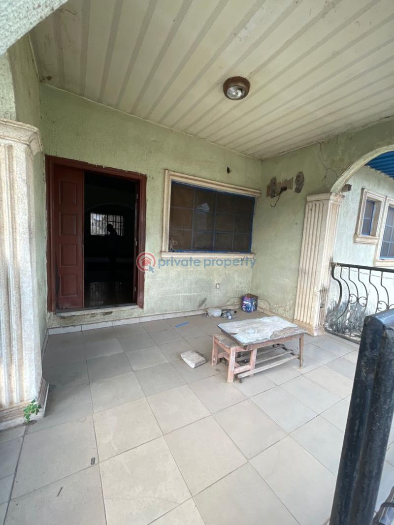 3 bedroom Bungalow For Sale Idiorogbo, Akobo Ibadan Oyo - 1