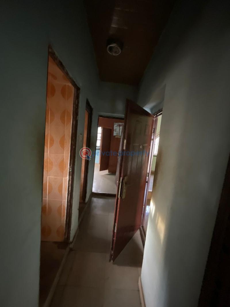 3 bedroom Bungalow For Sale Idiorogbo, Akobo Ibadan Oyo - 9