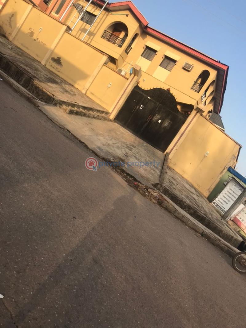 3 bedroom Block Of Flats For Sale Nobex Bus Stop Ikotun Ikotun/Igando Lagos - 2