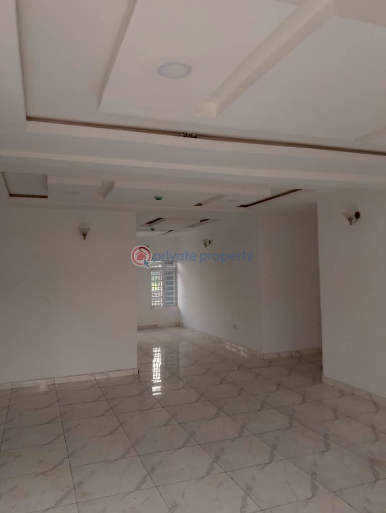 3 bedroom Block Of Flats For Sale Mende Maryland Lagos - 2