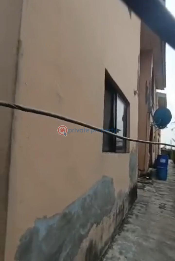 10 bedroom Flat & Apartment For Sale Alapere Ketu Kosofe/Ikosi Lagos - 3