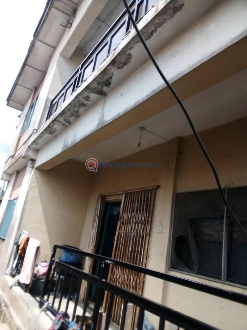 3 bedroom Block Of Flats For Sale Imude Road, Shibiri Ojo Lagos - 4