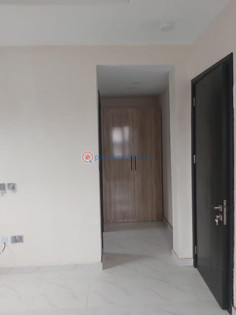 4 units of 3 bedroom flat with bqand 2 units of mini flat, - 13 10 bedroom Block Of Flats For Rent Admiralty Way Lekki Phase 1 Lagos - 13