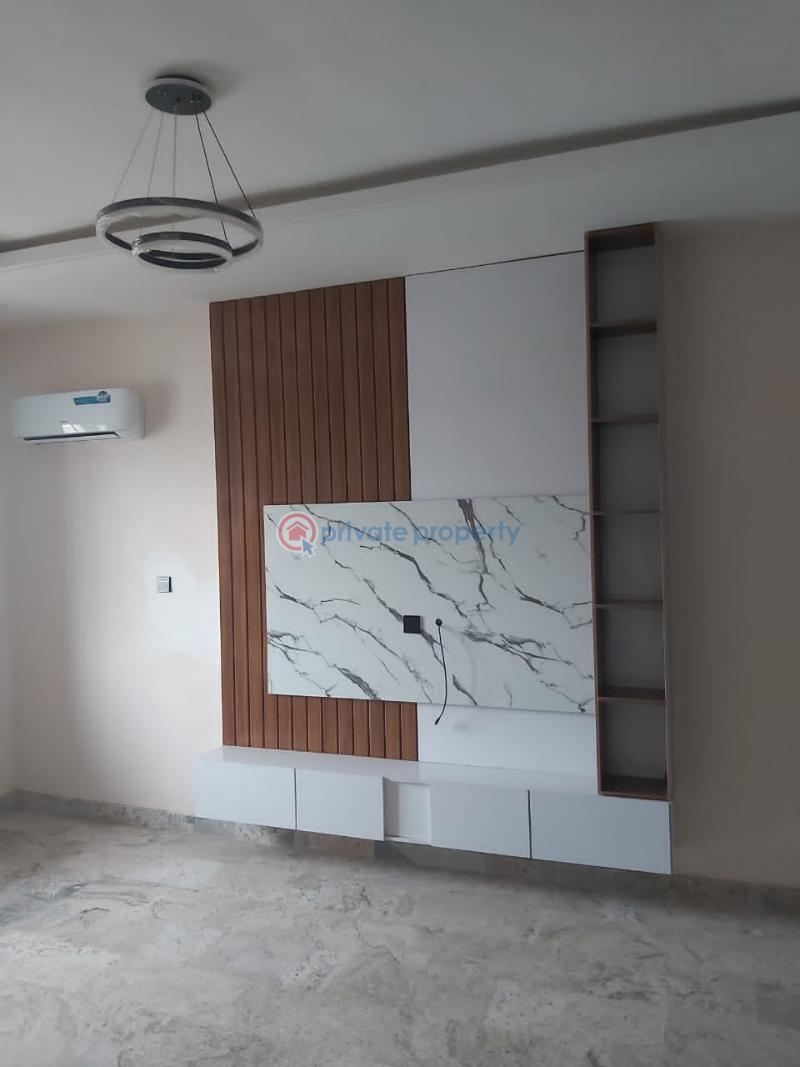 4 units of 3 bedroom flat with bqand 2 units of mini flat, - 3 10 bedroom Block Of Flats For Rent Admiralty Way Lekki Phase 1 Lagos - 3