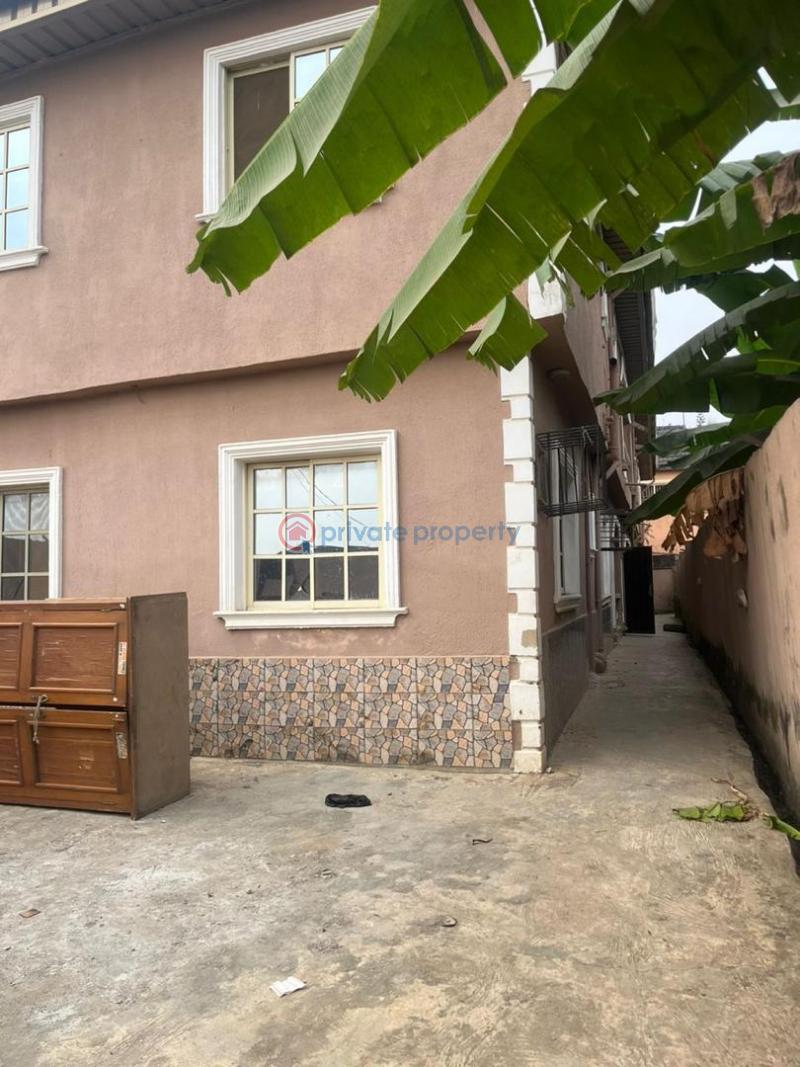 Block Of Flats For Sale O Mark Bus Stop, Igando Lasu Road Igando Ikotun/Igando Lagos