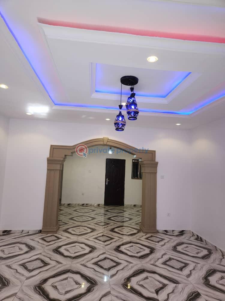 3 bedroom Flat & Apartment For Sale Monsha Allah, Elebu Akala Express Ibadan Oyo - 3