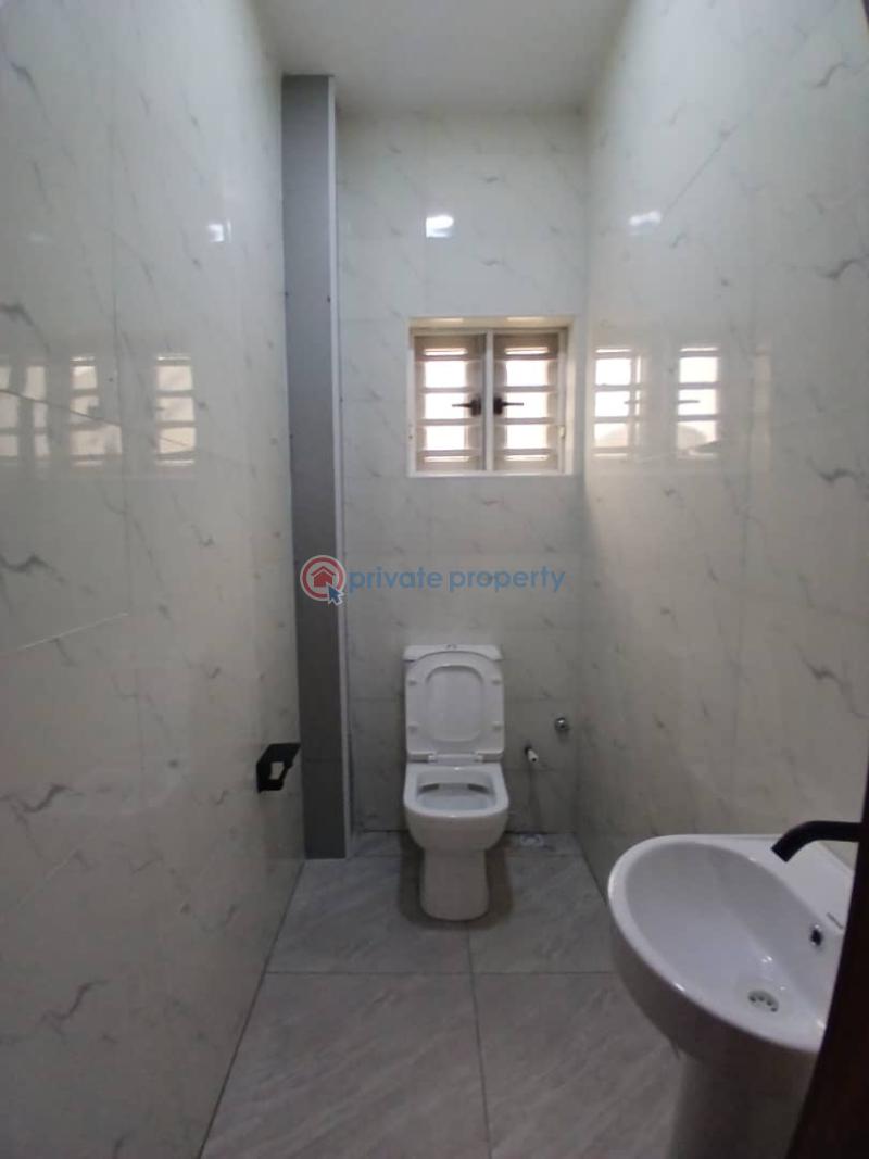 3 bedroom Terraced Duplex For Rent Lekki Phase 2 Lagos - 4