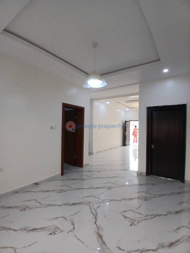 3 bedroom Terraced Duplex For Rent Lekki Phase 2 Lagos - 3