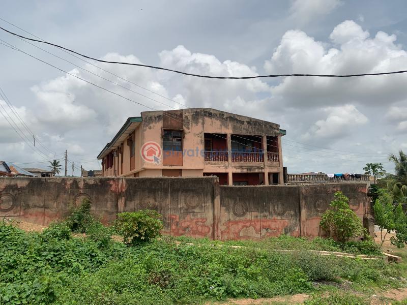 3 bedroom Block Of Flats For Sale Ilaro Road, Oke Ata , Abeokuta Abeokuta Ogun - 2