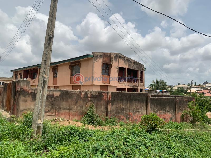 3 bedroom Block Of Flats For Sale Ilaro Road, Oke Ata , Abeokuta Abeokuta Ogun - 6