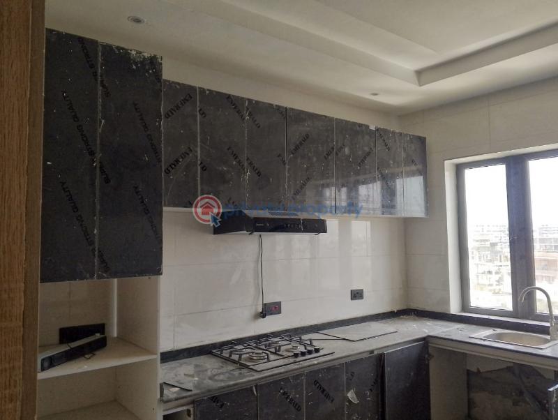 4 units of 3 bedrooms with bq and 2units of mini flat - 16 10 bedroom Block Of Flats For Rent Central Lekki Lekki Phase 1 Lagos - 16