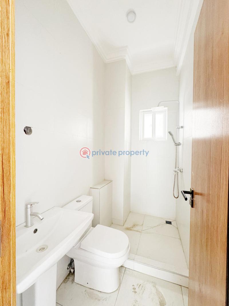 3 bedroom Block Of Flats For Rent Osapa Lekki Lagos - 10