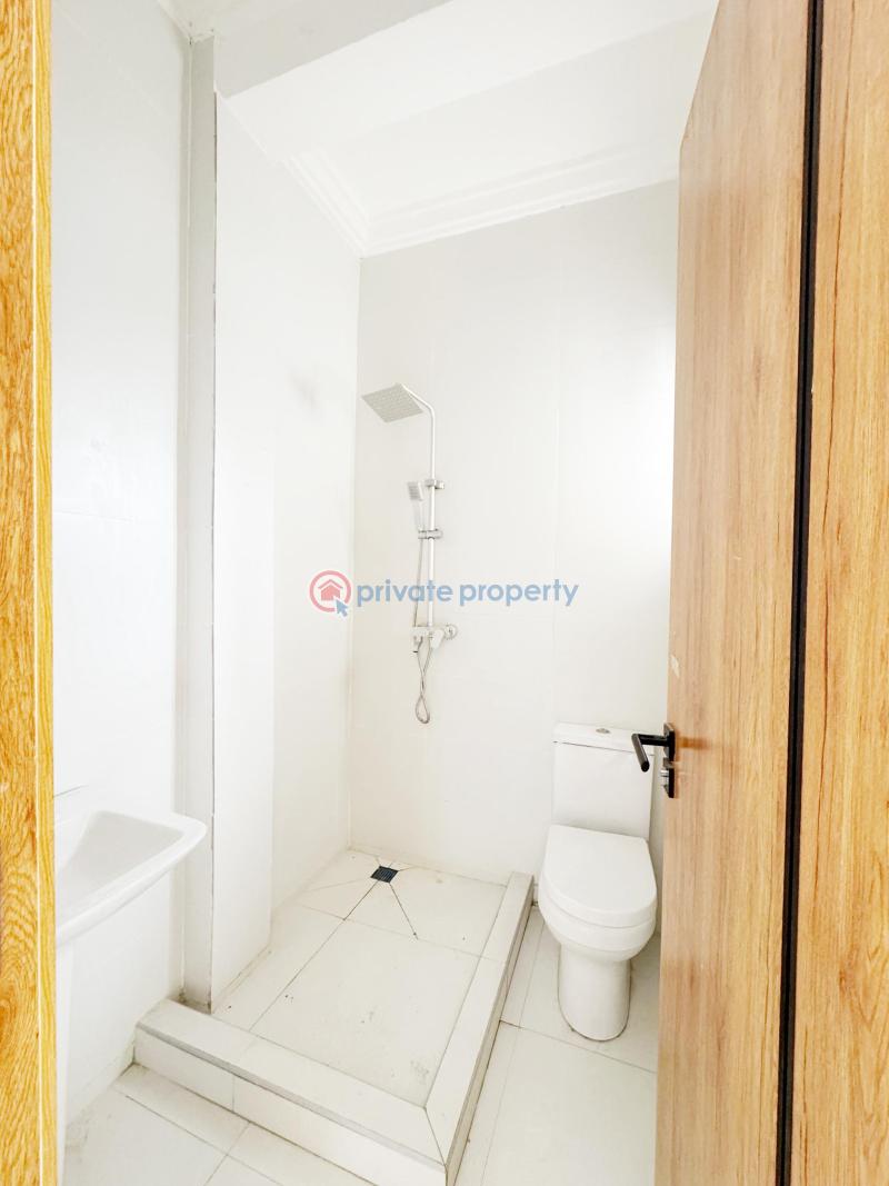 3 bedroom Block Of Flats For Rent Osapa Lekki Lagos - 4