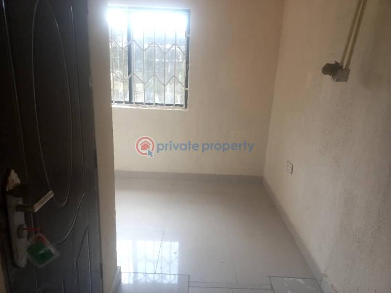 3 bedroom Block Of Flats For Sale Ologunfe Road Awoyaya Ajah Lagos - 5
