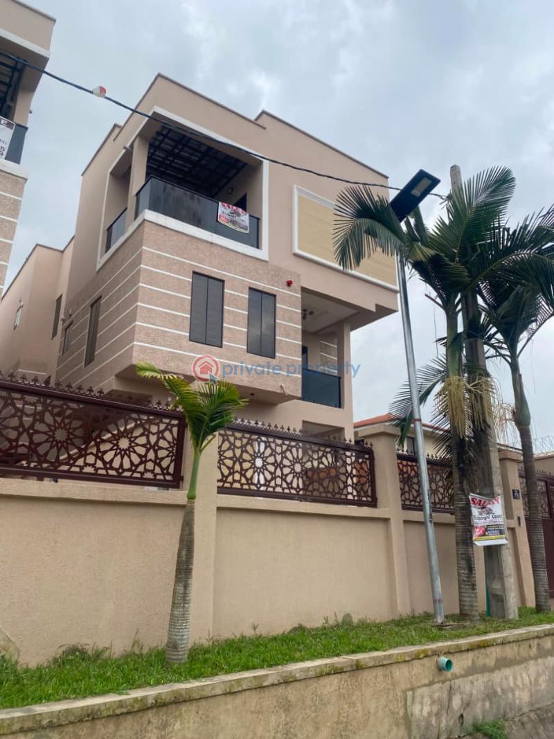 5 bedroom Detached Duplex For Sale Tito Layo Adedoyin Street Omole Phase 2 Ojodu Lagos - 1