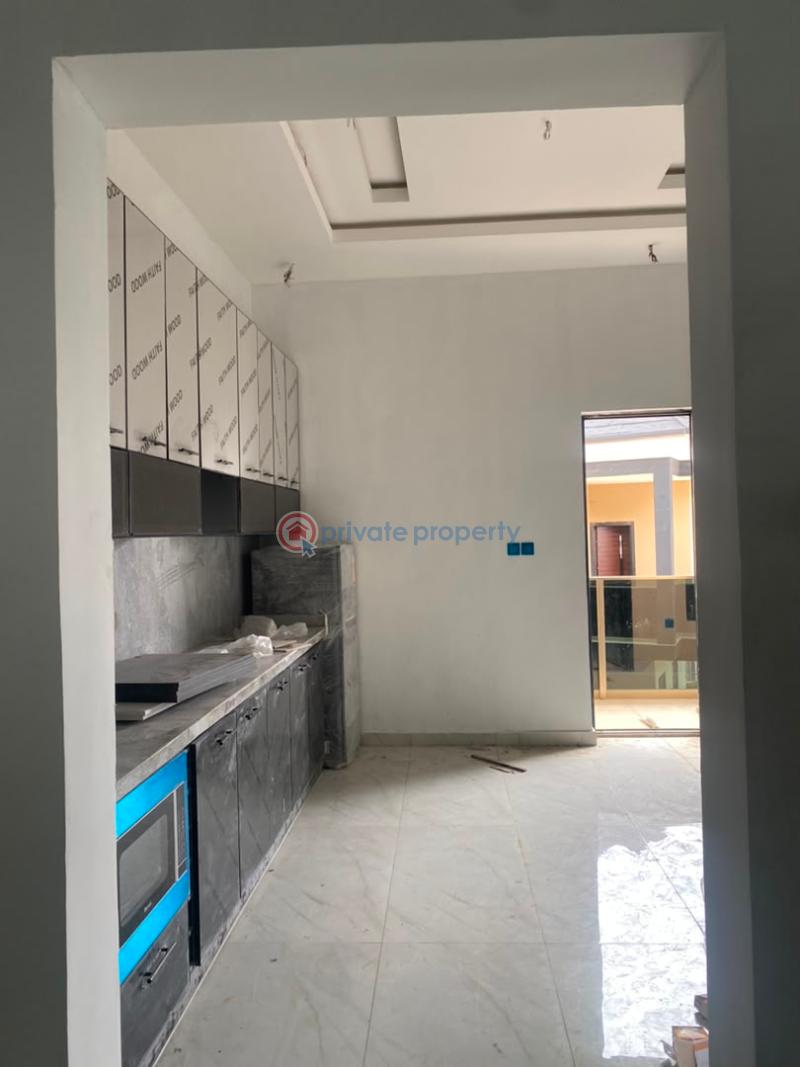 5 bedroom Detached Duplex For Sale Tito Layo Adedoyin Street Omole Phase 2 Ojodu Lagos - 4