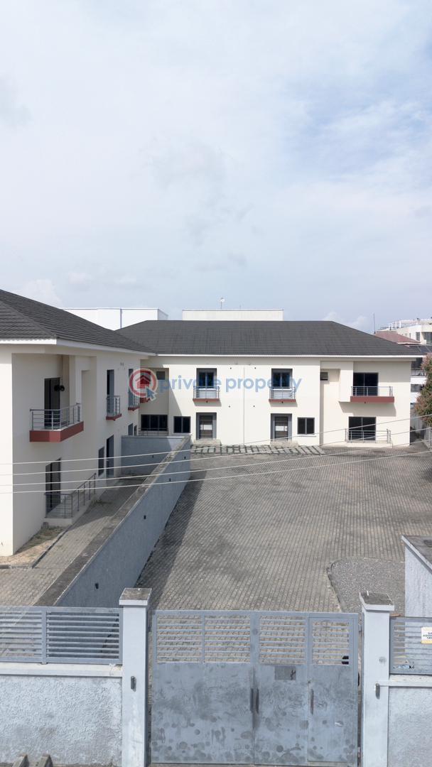 5 bedroom Detached Duplex For Sale Lekki Phase 1 Lagos - 3