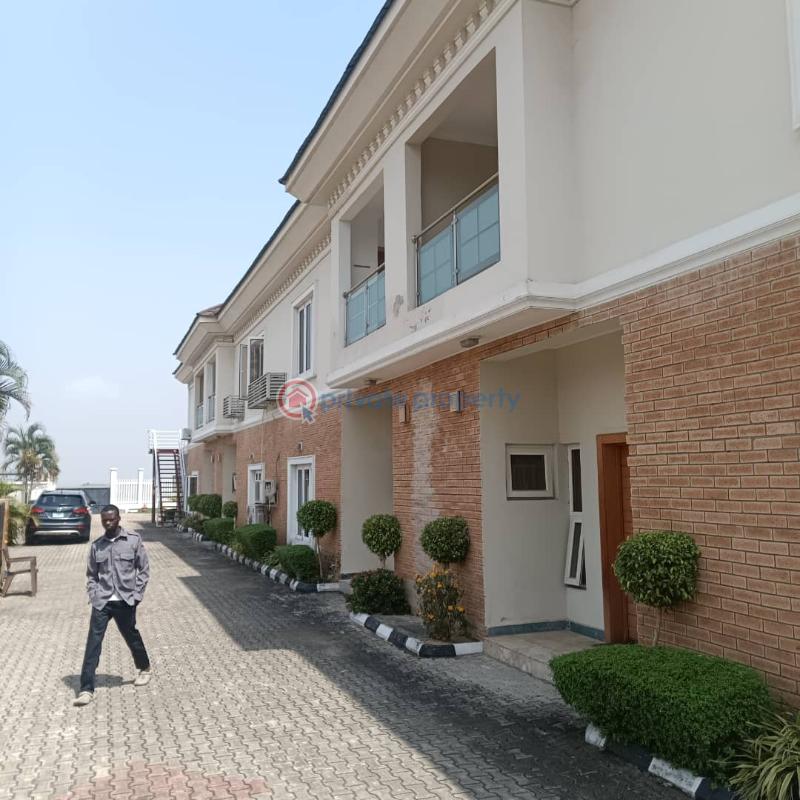 5 bedroom Townhouse For Sale Victoria Garden City Lekki Lagos