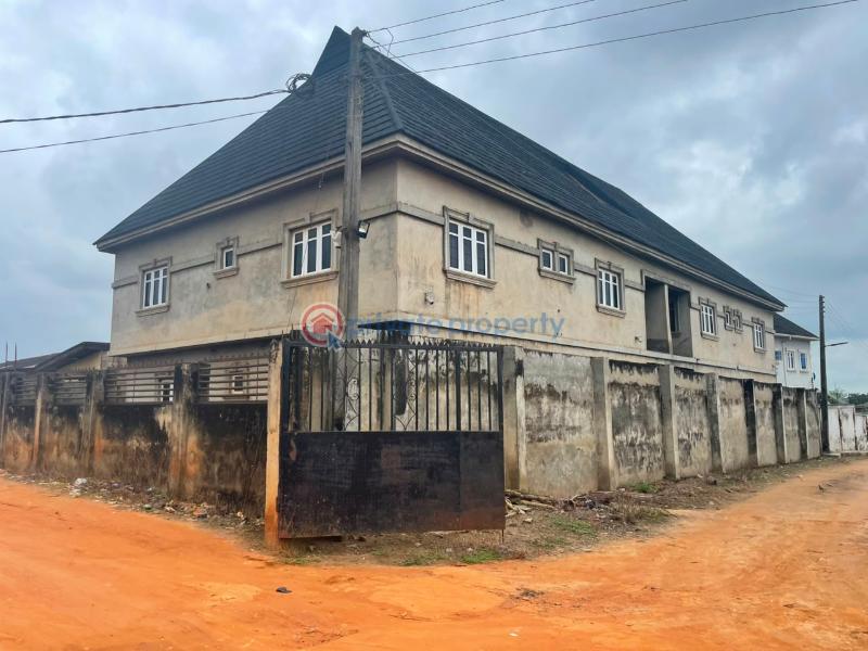 4 bedroom Detached Duplex For Sale Street Mowe Ogun area 
