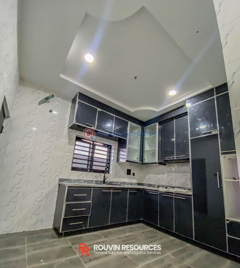 3 bedroom Semi detached Duplex For Sale Royal Park Estate,off Eneka Link Road Port Harcourt Rivers - 2