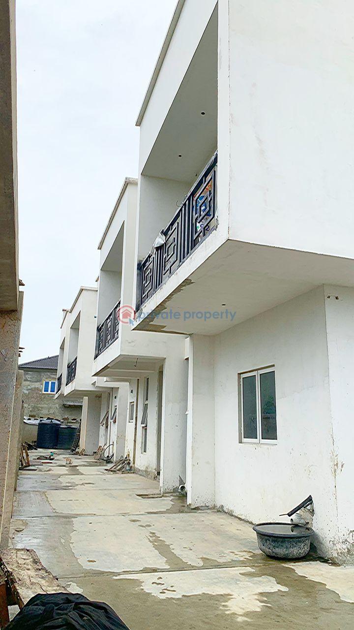 3 bedroom Block Of Flats For Sale Off Abraham Adesanya Estate, Ogombo Ogombo Ajah Lagos - 21