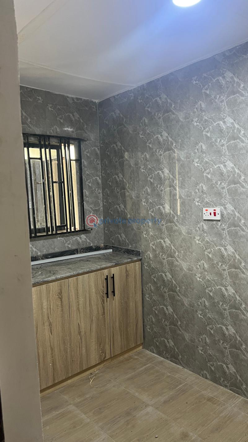 3 bedroom Office For Rent Salawu Olabode Avenue, Idi Aba, Abeokuta Idi Aba Abeokuta Ogun - 6