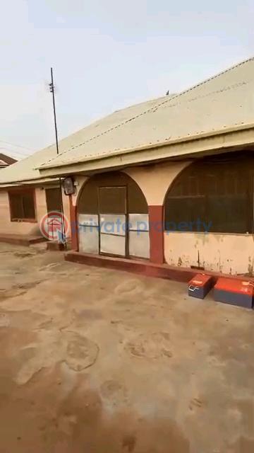 Block Of Flats For Sale Jikwoyi Abuja Phase 4  - 0