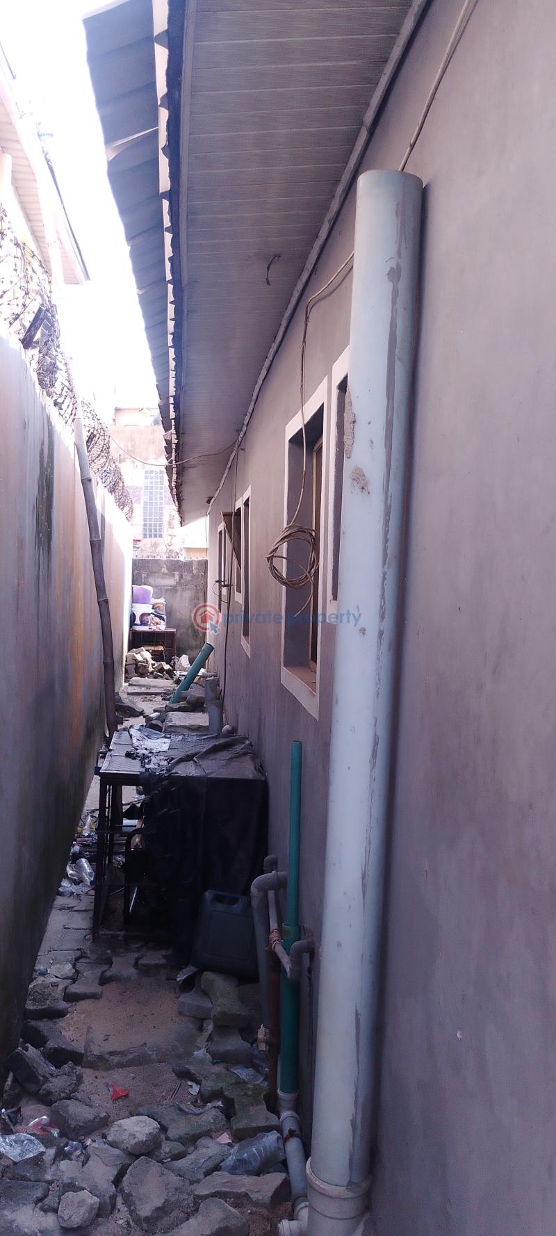 4 bedroom Bungalow For Sale Greenville Estate Badore Ajah Lagos - 3