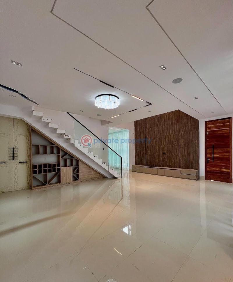 5 bedroom Detached Duplex For Sale Ikota Lekki Lagos - 1