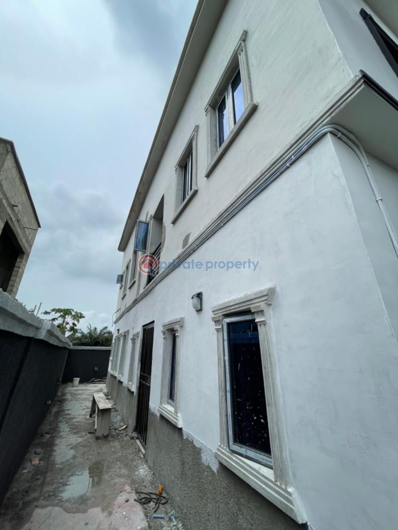 2 bedroom Block Of Flats For Rent Sharon Estate, New Road Awoyaya Ajah Lagos - 1