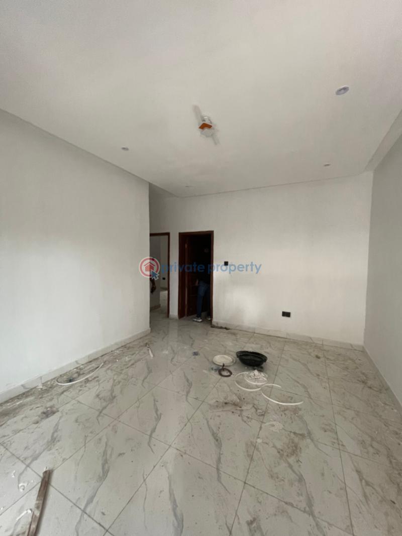 2 bedroom Block Of Flats For Rent Sharon Estate, New Road Awoyaya Ajah Lagos - 6