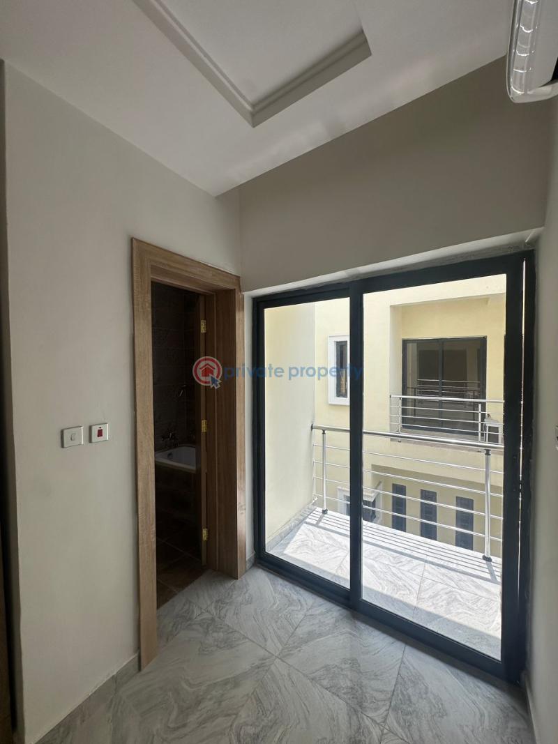 4 units of well built 4 bedroom terrace with bq - 10 4 bedroom Terrace For Rent Ikoyi Lagos - 10
