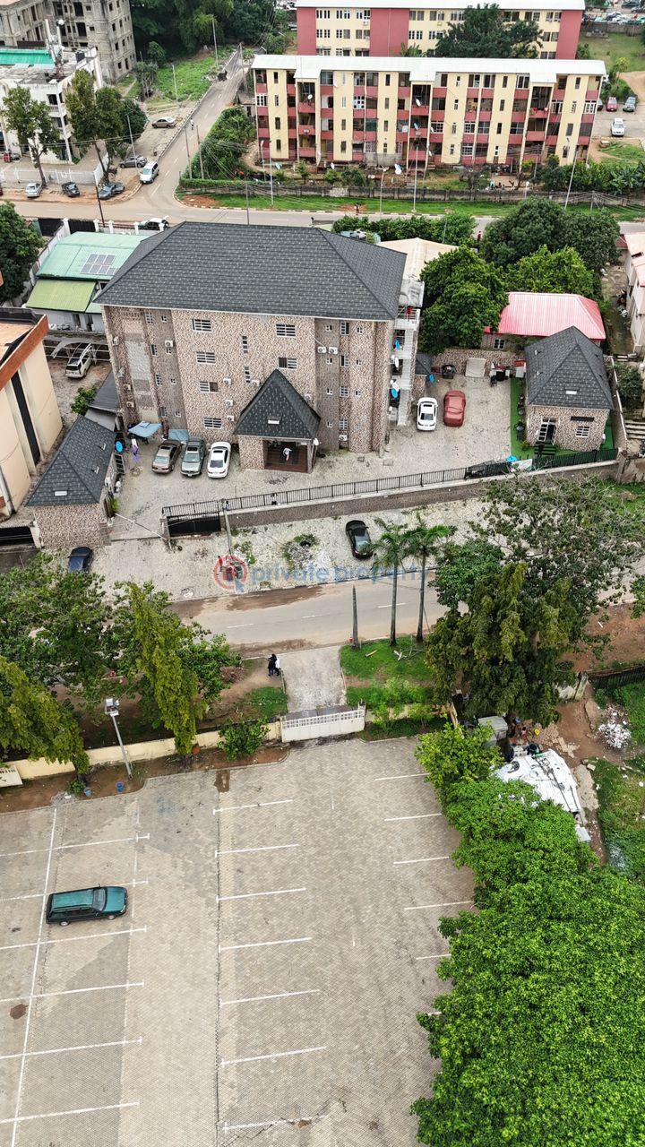10 bedroom Hotel For Sale Wuse Abuja Phase 1  - 4