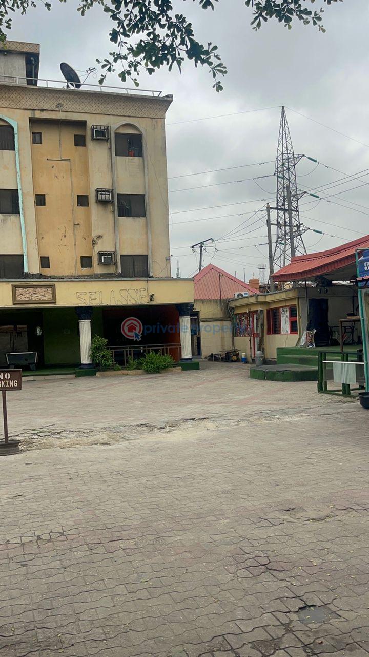 40bedroom hotel for sale - 2 Hotel For Sale A Gigantic Hotel With 40rooms For Sale At Adetola Aguda Aguda  Surulere Lagos - 2